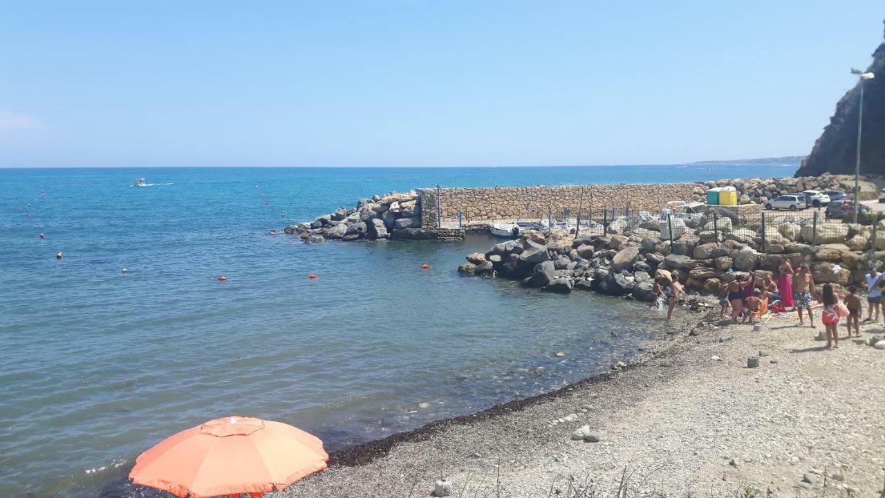 Villetta Sul Mare In Residence Brucoli Exterior photo